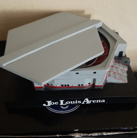 NHL Joe Louis Arena Replica - Picture 3 of 7